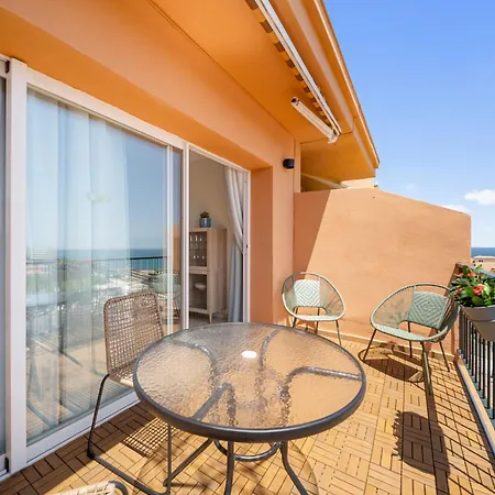 Castillo Seaview Appartement *